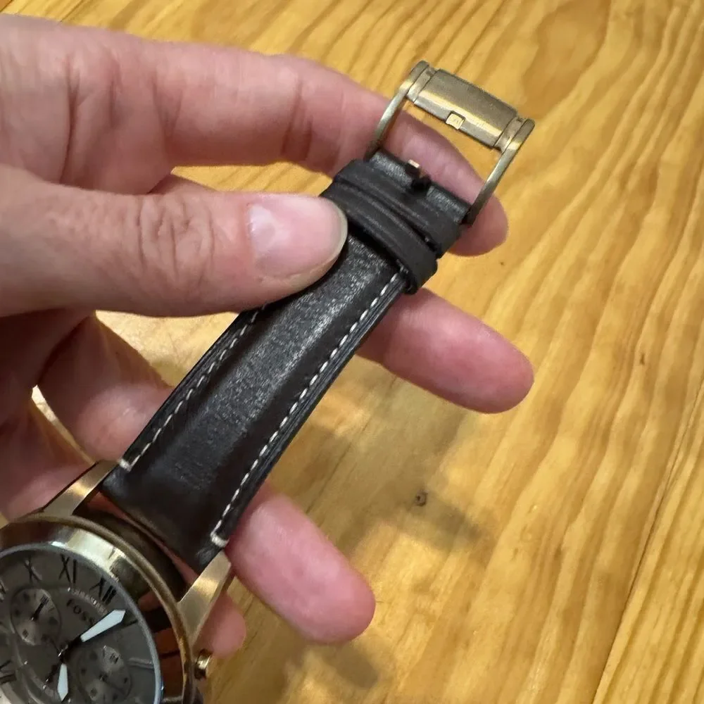 Fossil Men's Brown Leather Band Analog Water-Resistant Dress Watch FS-5107
